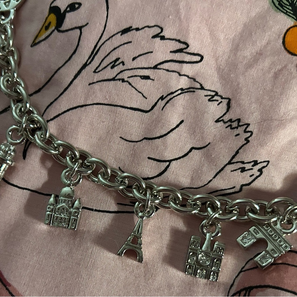 AGATHA PARIS heavy Paris souvenir charm bracelet rhodium & silver plated - Picture 4 of 9